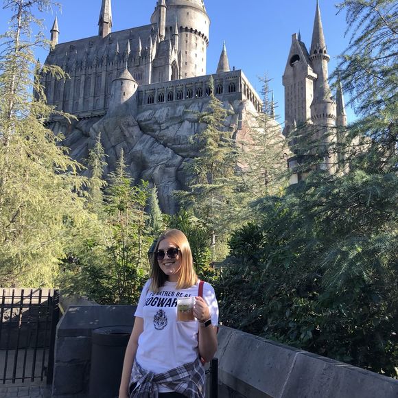 Meet your Posher, Carly - Picture 1 of 1